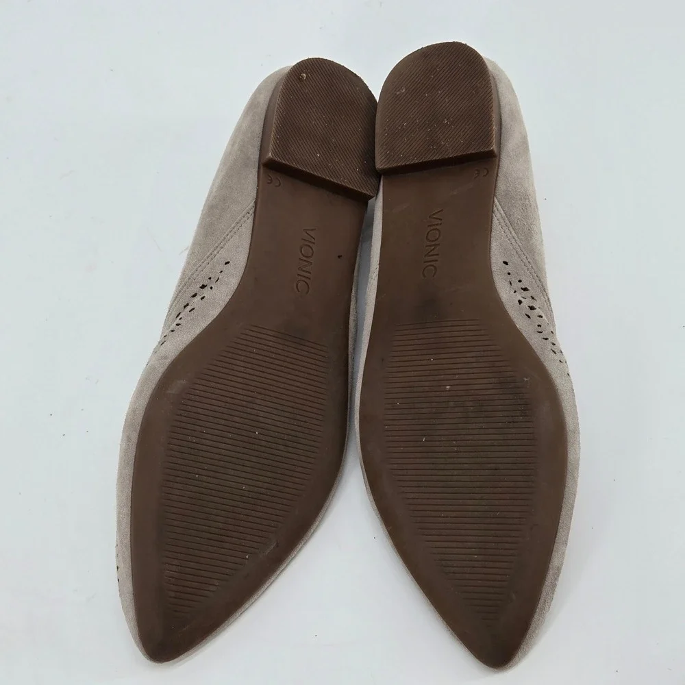 Vionic Carmela Perforated Suede Pointed Toe Ballet Flats Greige Women's Size 10